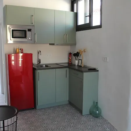 Honey Apartment Colmenar